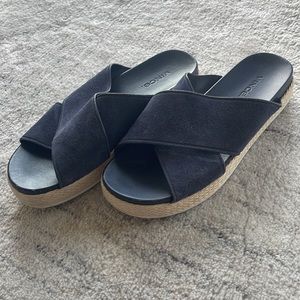 Vince sandal